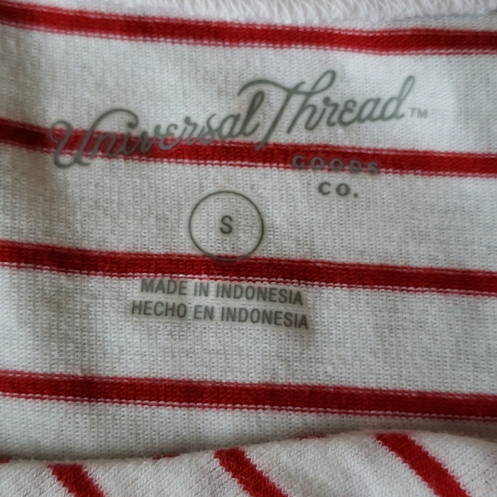 Universal Thread Tank Top - Picture 5 of 5